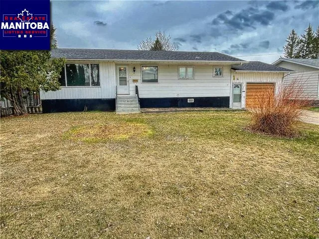 126 Bossons Avenue, Dauphin