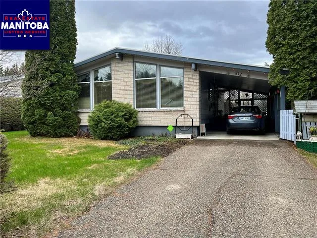 412 Arsini Street E, Russell