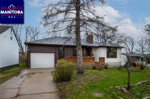 204 Oakdean Boulevard, Winnipeg
