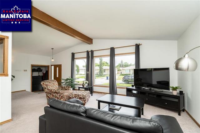 Property 11 Mcdowell Drive img1