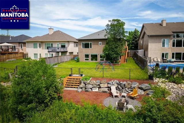 26 Creekside Boulevard, Selkirk