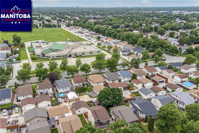 Property 34 Kennington Bay img1