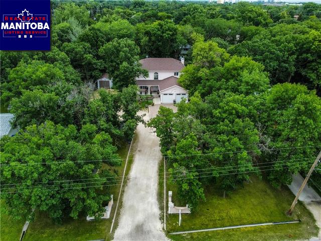 Property 308 Foxgrove Avenue img1