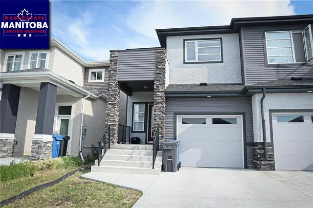 802 Bridge Lake Drive, Winnipeg