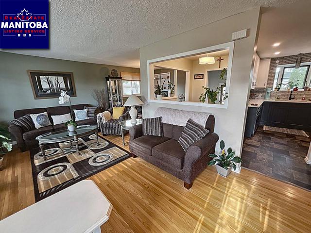 Property 2 Monterey Road img1