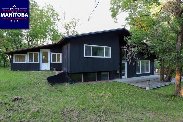 Property 380 4th Street E img1