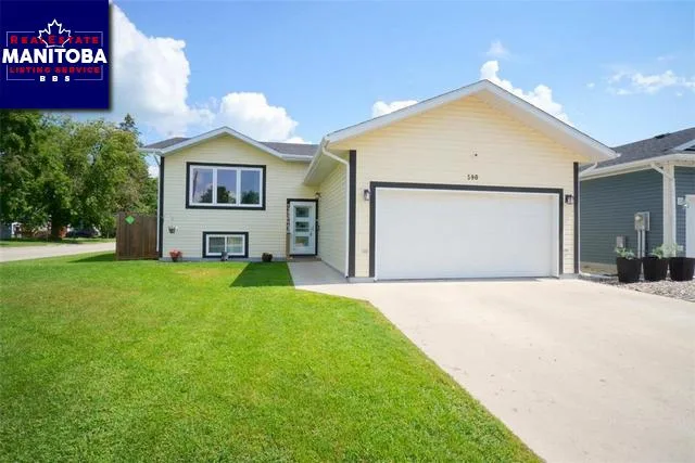 590 4th Street Nw, Portage La Prairie