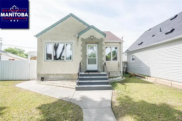 820 Boyd Avenue, Winnipeg
