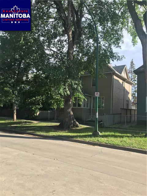 Property 334 Boyd Avenue img1