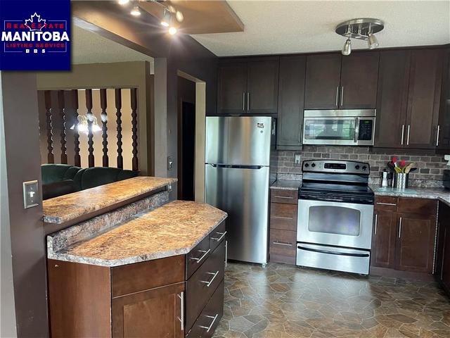 Property 327 Notre Dame Street img1