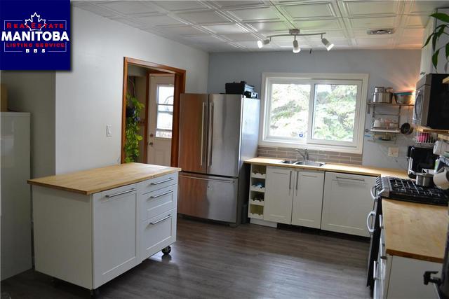 Property 22 Jogues Road img1