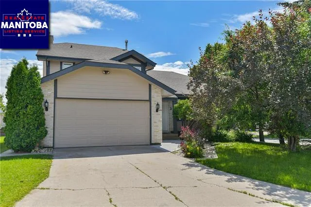 3 Opal Place, Winnipeg