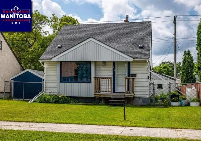 674 Harbison Avenue E, Winnipeg