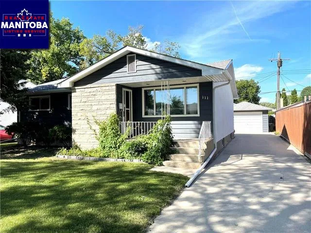 111 Coralberry Avenue, Winnipeg