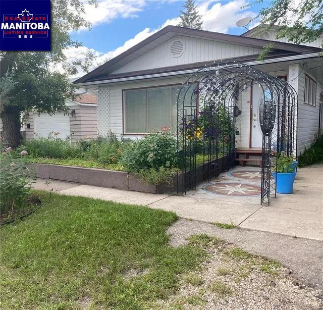124 4th Avenue Ne, Portage La Prairie
