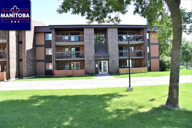 2 Bed Apartment for Sale at 4 134 Regis Drive, Winnipeg, MB - MLS® #202219025