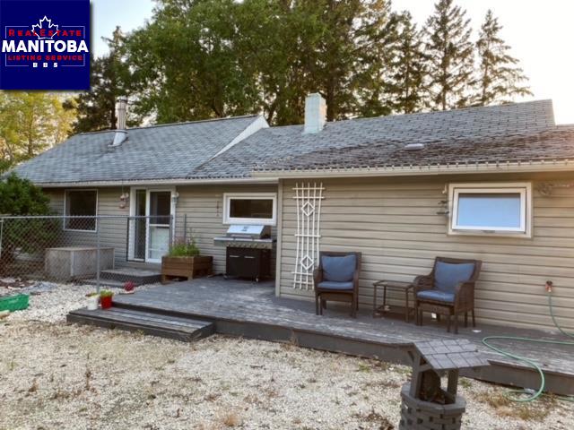 Property 2104 Cochrane Road img1