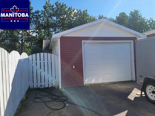 Property 93 Centennial D Drive img1