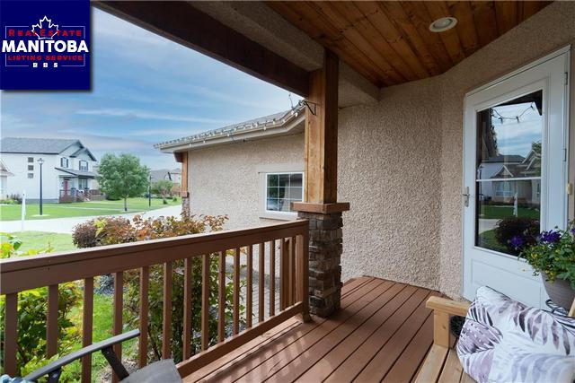 Property 62 Tallgrass Crescent img1