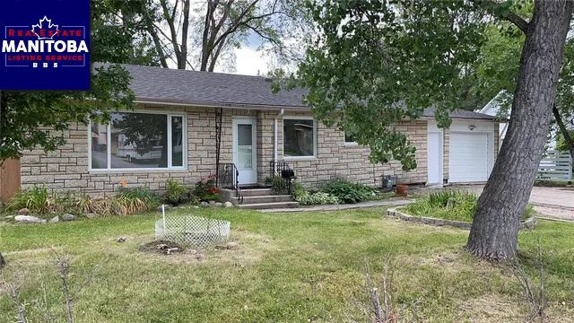 611 Pasadena Avenue, Winnipeg