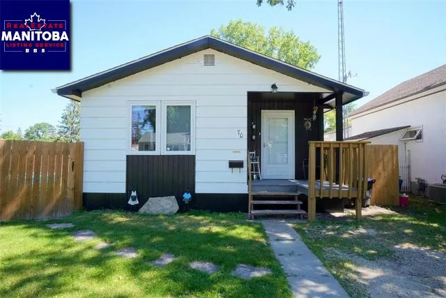 70 13th Street Nw, Portage La Prairie