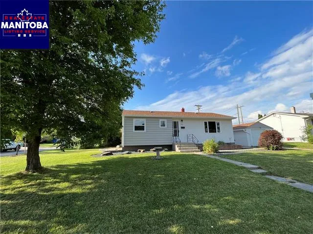 25 Arundel Road, Winnipeg