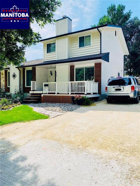 Property 132 Sanford Fleming Road img1