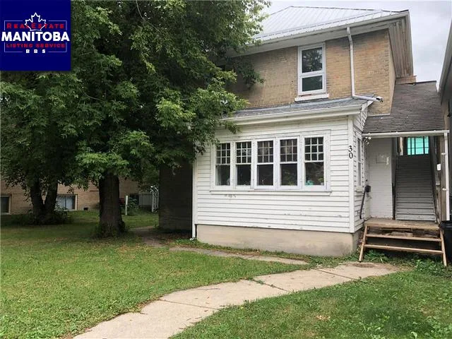 30 4th Street Se, Portage La Prairie