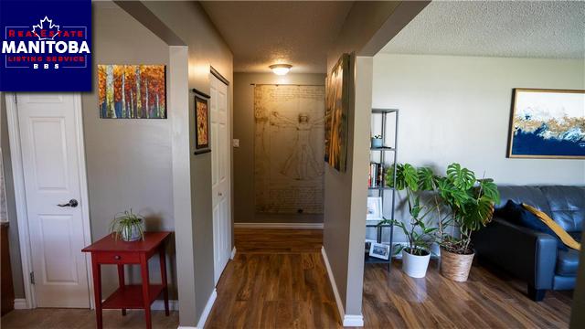 Property 714 Vaughan Avenue img1