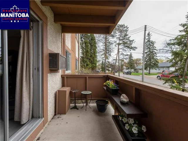 105 225 Princeton Boulevard, Winnipeg