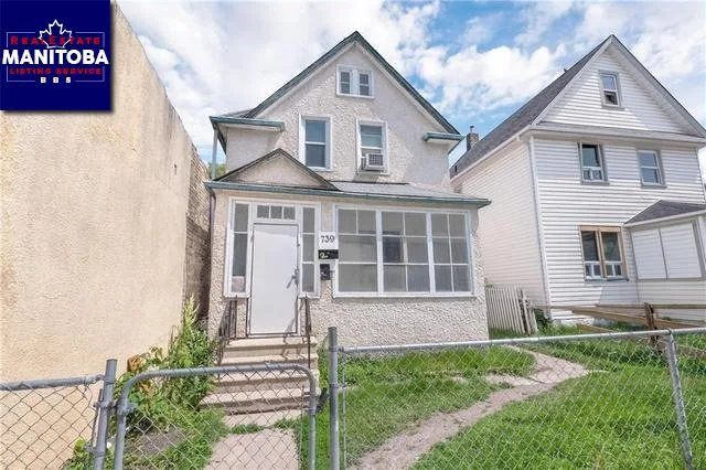 739 Selkirk Avenue, Winnipeg
