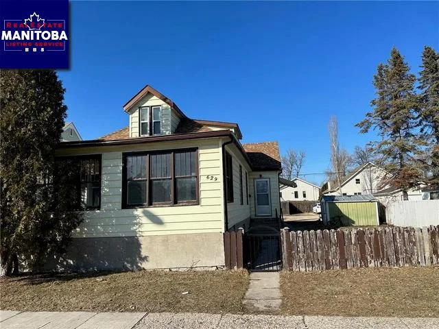 629 Government Avenue, Winnipeg