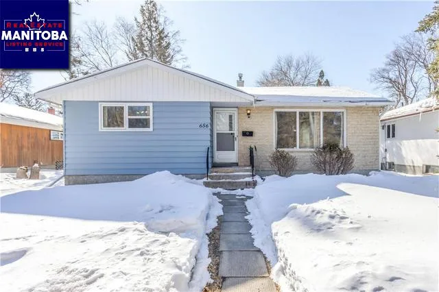 656 Pasadena Avenue, Winnipeg