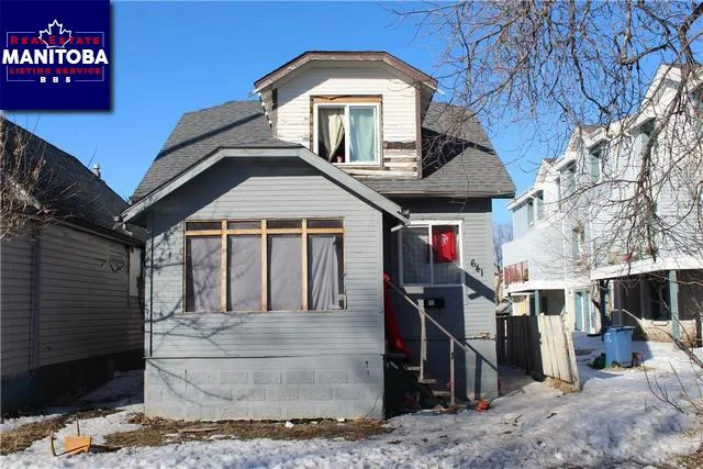 641 Dufferin Avenue, Winnipeg