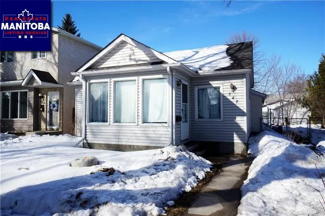 547 Mcadam Avenue, Winnipeg