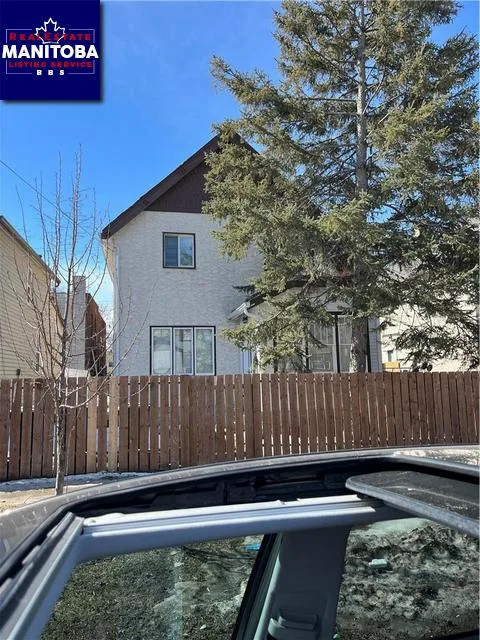 404 Alfred Avenue, Winnipeg