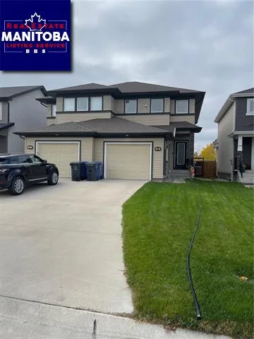 30 Village Cove, Winnipeg