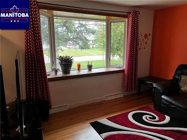 42 Bernier Bay, Winnipeg
