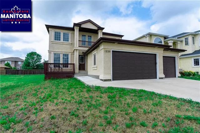 1229 Fairfield Avenue, Winnipeg