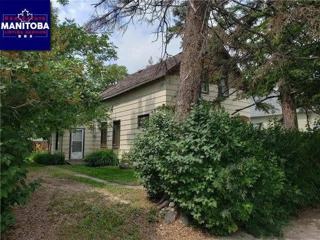 143 6th Street Ne, Portage La Prairie