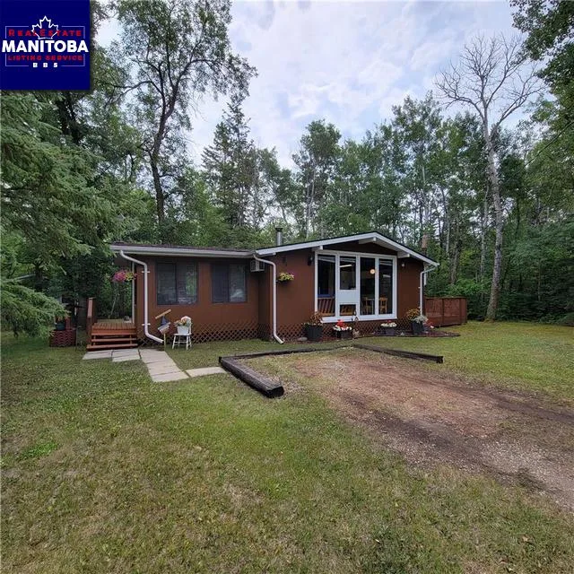104065 Pth 9 Highway, Gimli Rm