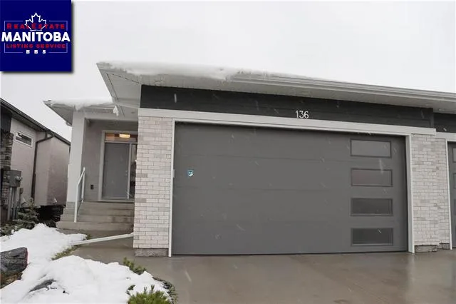 136 Middlechurch Gate, West St Paul