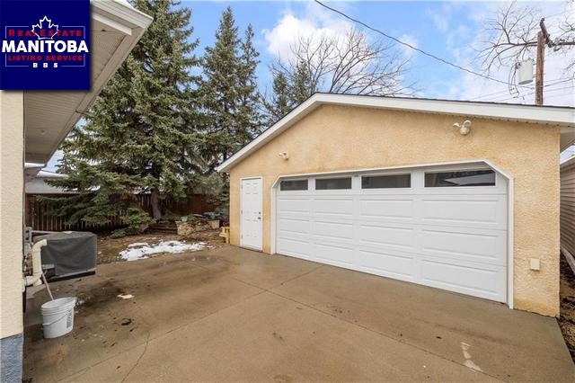 Property 159 Frasers Grove img1