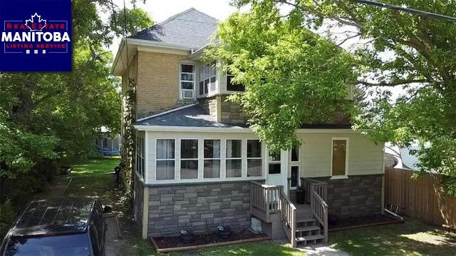 210 King Street, Hartney