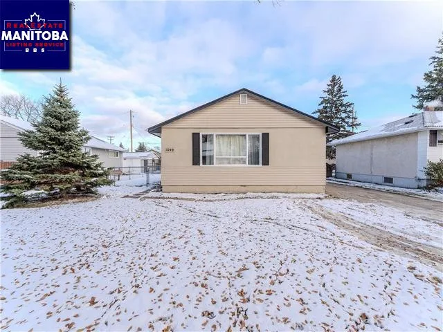 1049 Betournay Street, Winnipeg