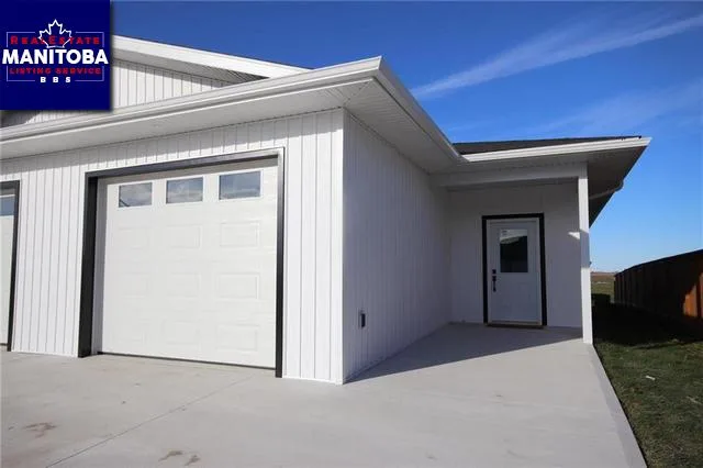 221 3rd Avenue Nw, Carman