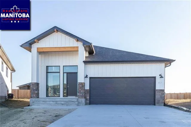 87 Winston Place, Steinbach