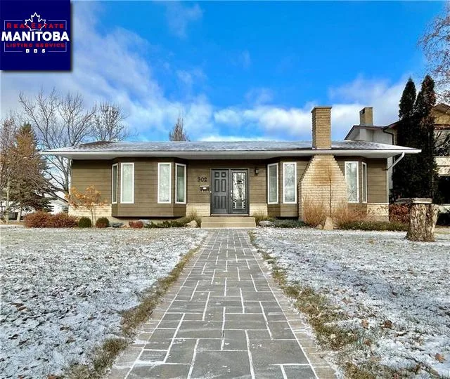 302 Merrell Place, Dauphin