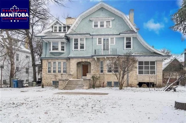 147 West Gate, Winnipeg